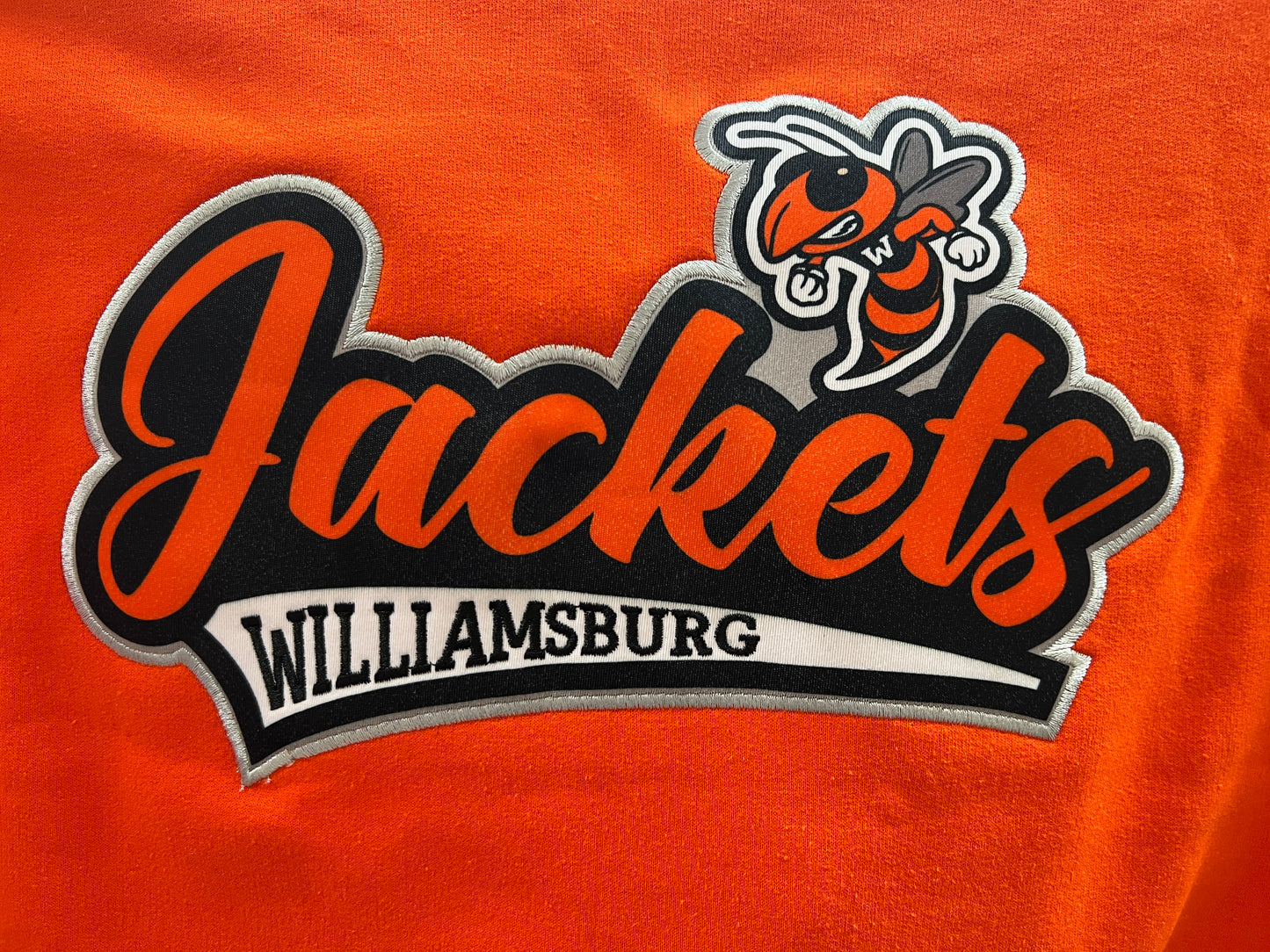 WILLIAMSBURG APPLIQUE HOODIE.