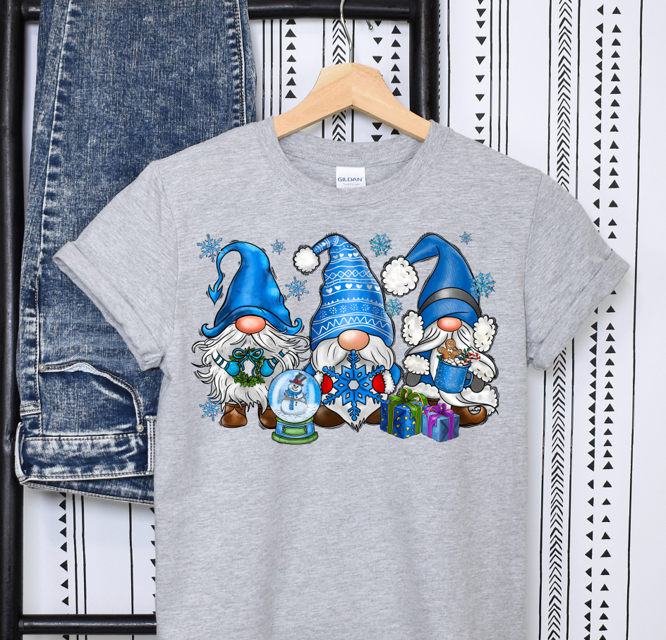 GNOMES winter BLUE  Short sleeve t shirt