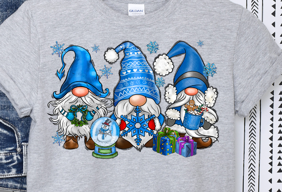 GNOMES winter BLUE  Short sleeve t shirt